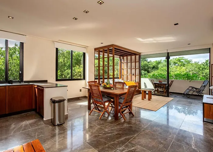 Apartment Modern 1br Jungle View Retreat In Humana With Rooftop Pool
